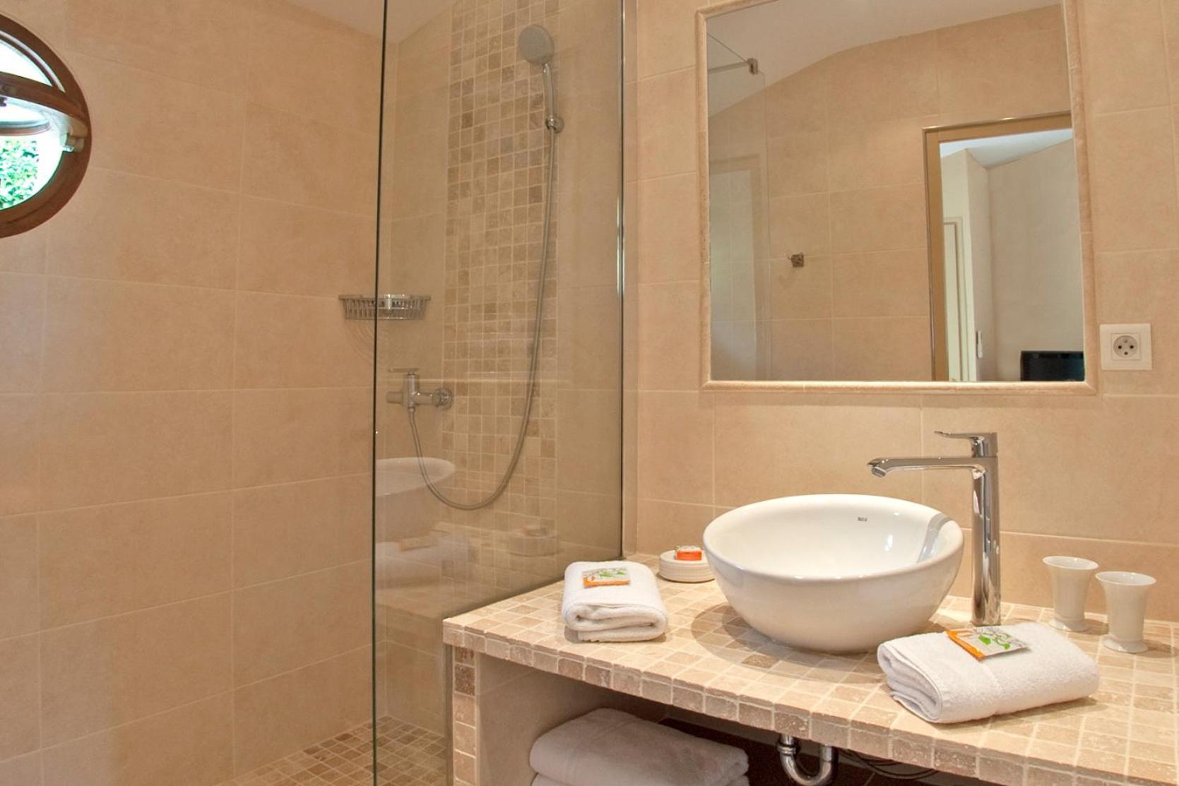 La Colline De Vence Bed & Breakfast Exterior photo